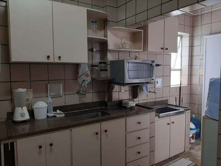 Apartamento Guarapari. Es. Alugo Excelente A 100 M Do Mar.