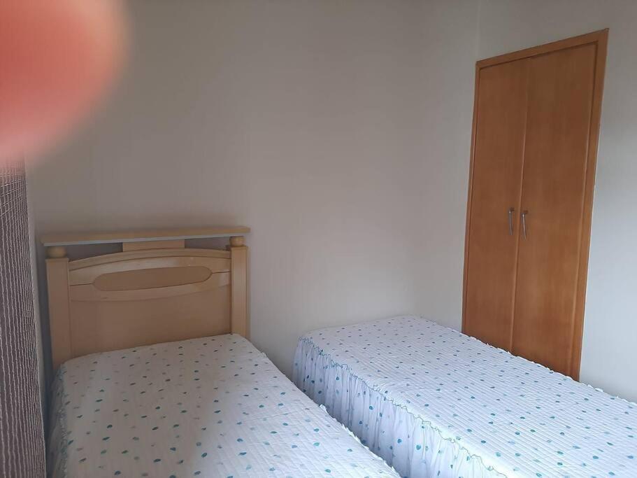 Apartamento Guarapari. Es. Alugo Excelente A 100 M Do Mar. *