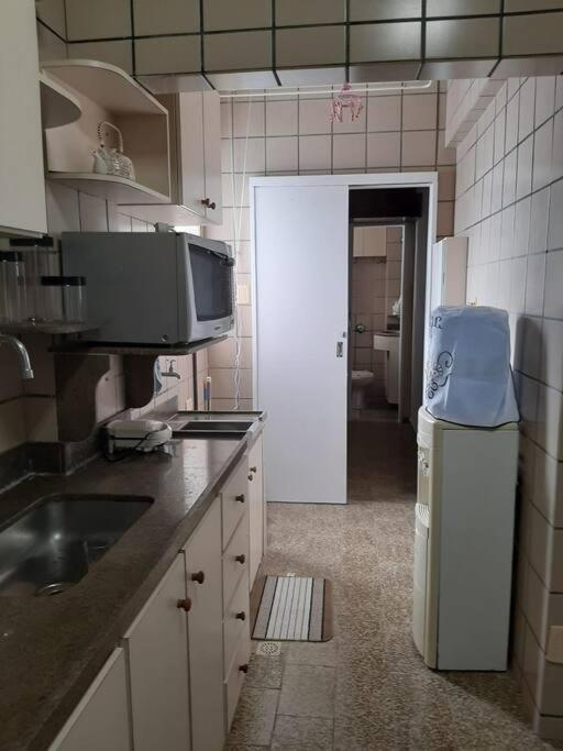Guarapari. Es. Alugo Excelente A 100 M Do Mar. Apartamento Guarapari