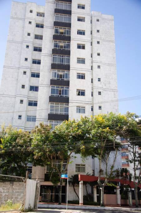 Apartment Guarapari. Es. Alugo Excelente A 100 M Do Mar. *